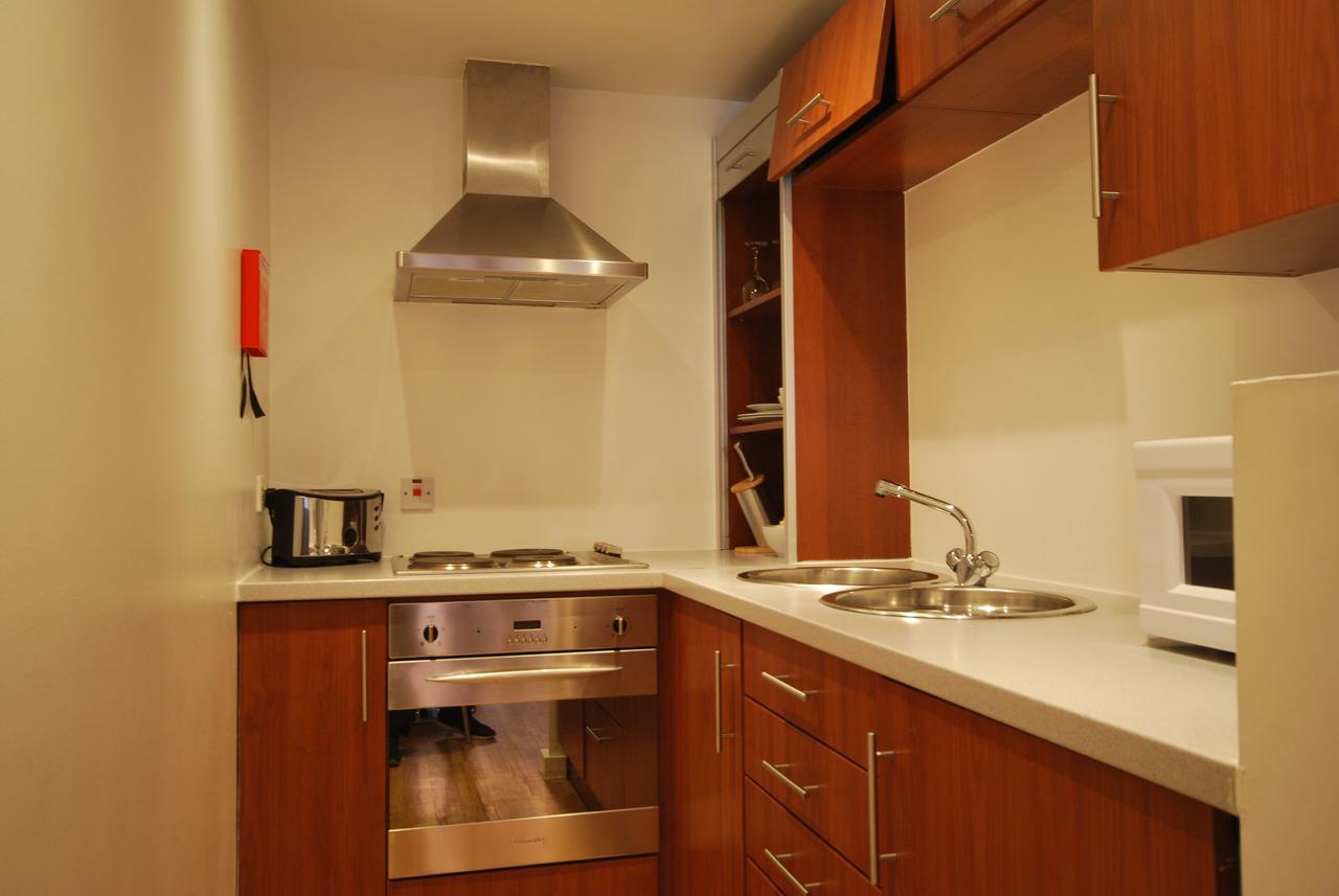 Atana Apartments Manchester Exterior foto
